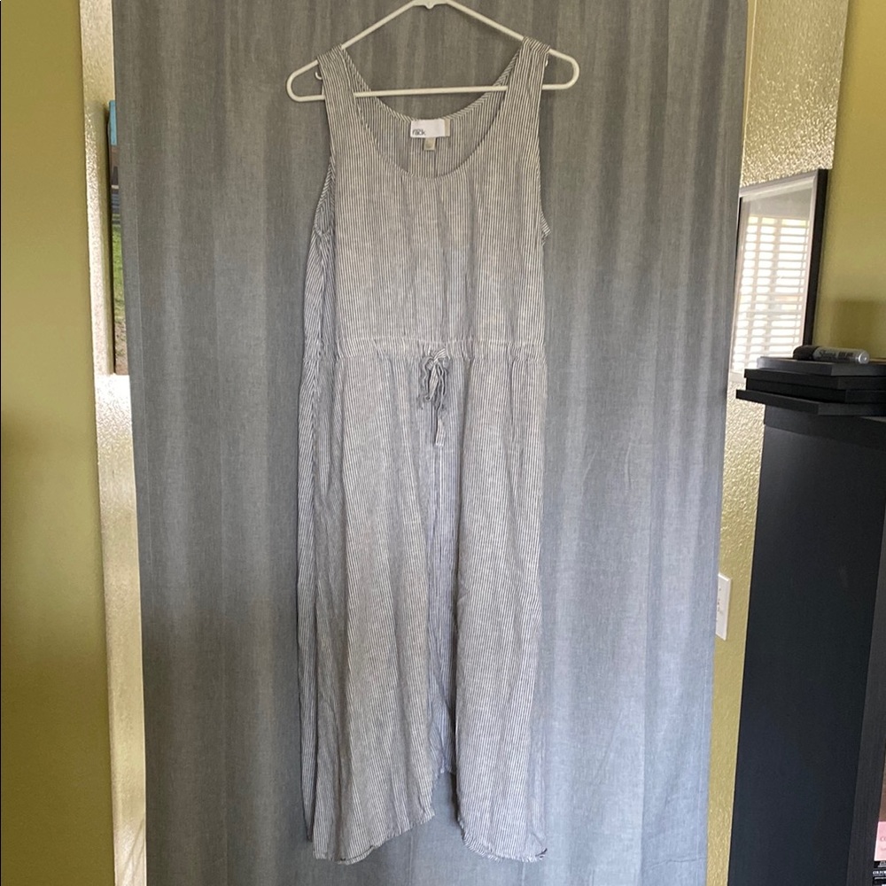 Gray Sleeveless Maxi Dress